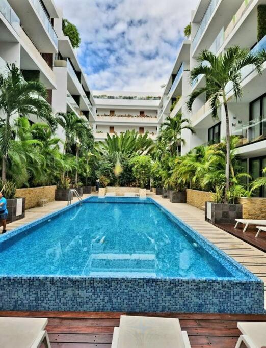 Stunning 1 Bdrm Condo Gym-Pool 10 Min To The Beach & Quinta Av プレヤデルカーメン エクステリア 写真